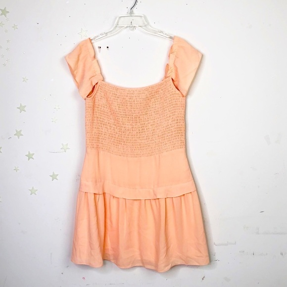 𝅺ALLIE & Jay smocked peach mini dress - Picture 3 of 11